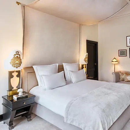 Fouquet's Hotel 5*
