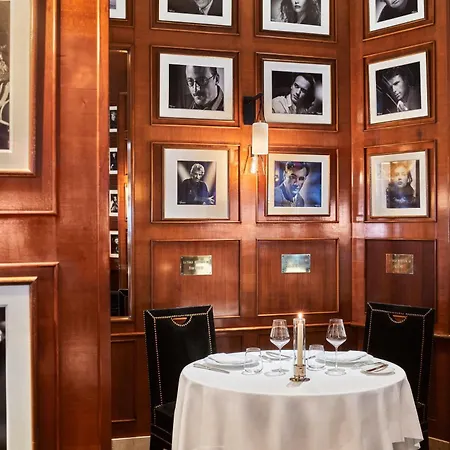 Fouquet's Hotel